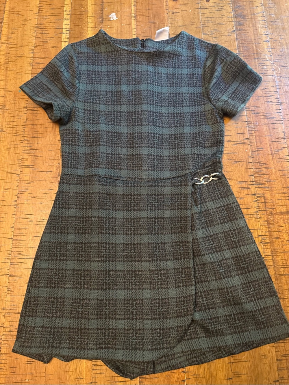 Zara Green and Black Plaid Short Sleeve Dress with Chain Accent